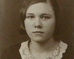 Emīlija Austra Kurzeme, 1933. gada pasu izdošanas grāmata.