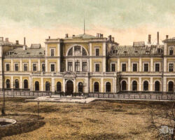 Liepājas stacijas ēka pagājušā gadsimta sākumā.