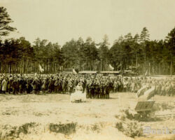 Pasākums Liepājas karostas dzelzceļa mezglā.