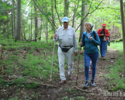 Atpūtas bāzes “Ods” jau tagad kopj un uztur šo takas daļu. Tik pielikt informatīvās zīmes šajā vietā!