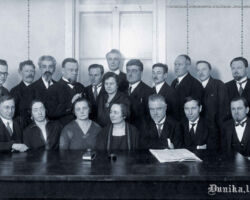 LSDSP Līderi ap 1928. gadu. Foto: Vllis Rīdzeneks.