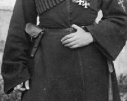 Rietumkrievijas brīvprātīgo armijas komandieris Baltijas valstīs Pāvels Bermondts - Avalovs.