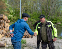 Plostnieku sveiciens!